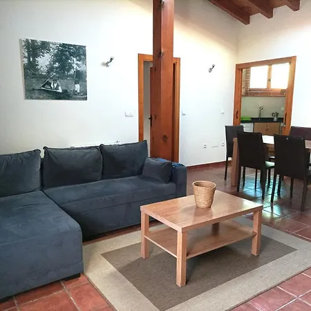Apartamentos Las Cuadras De Estanos Muriedas Zewnętrze zdjęcie